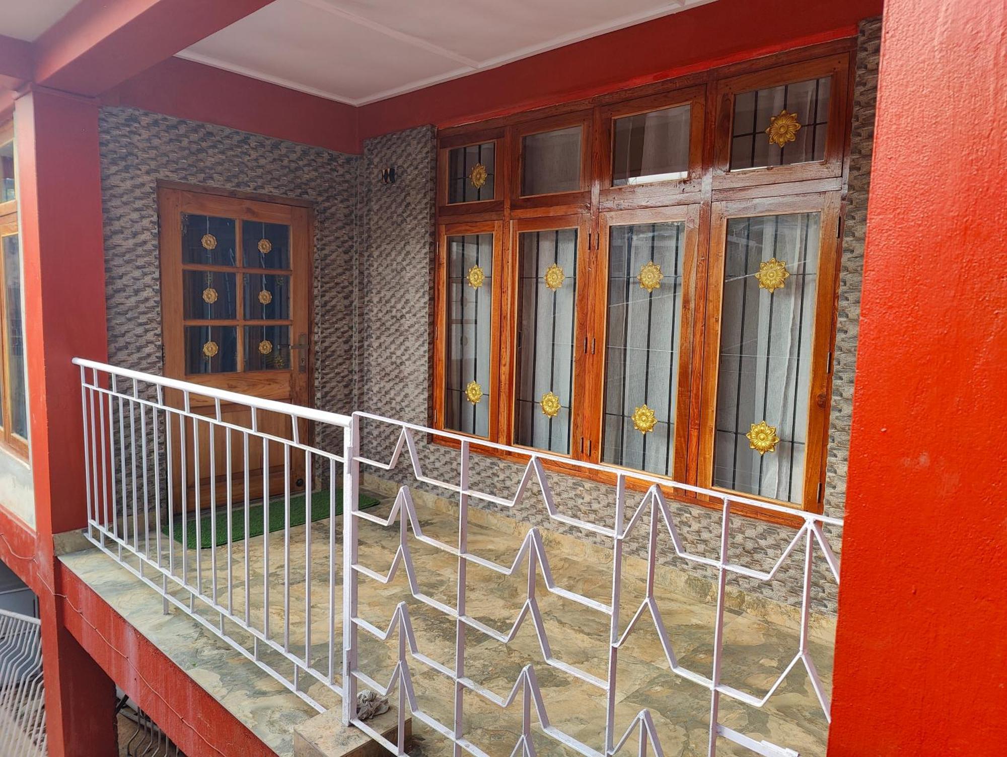 שילונג Meraki Homestay מראה חיצוני תמונה